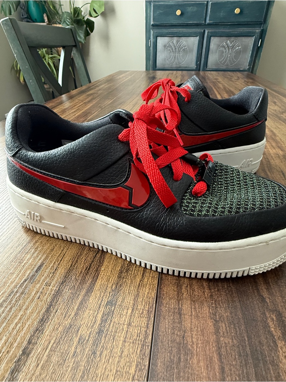 Nike Air Force 1 Sage Low Platform Sneakers Black Red Women’s Size 7 sample